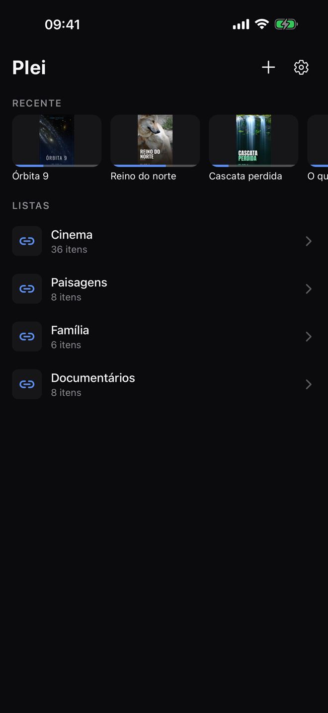 Biblioteca do Plei num iPhone, com listas e itens recentes